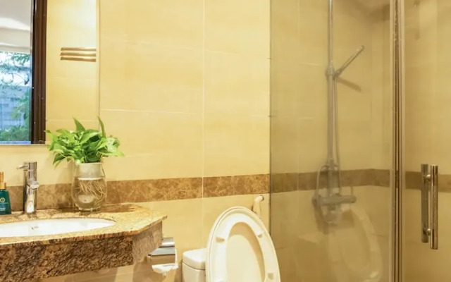 Bay Luxury Hotel & Spa - No 9 Nguyen Truong To, Ha Noi