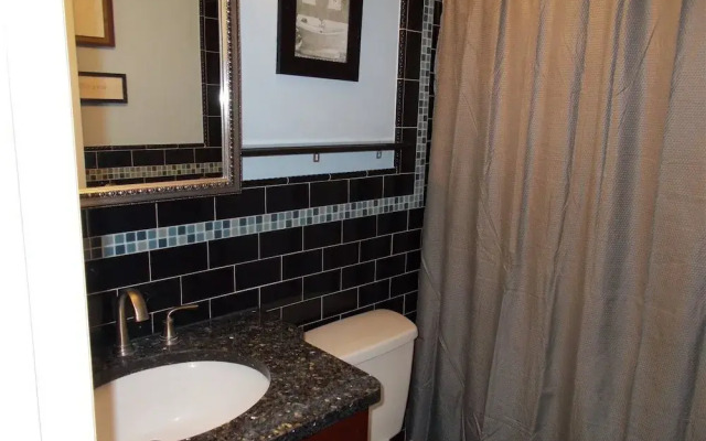 Wc427 East Miami Avenue, Unit 401