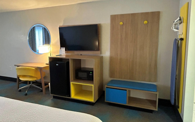 Days Inn by Wyndham Goose Creek
