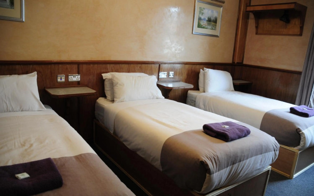 Cricklewood Lodge Hotel