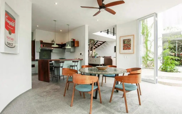 Pool House at Casa La Japiahua