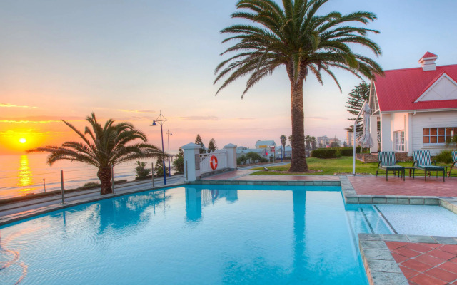 Courtyard Hotel Gqeberha