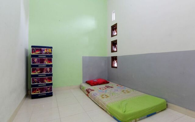 Griya Ardafa - Hostel