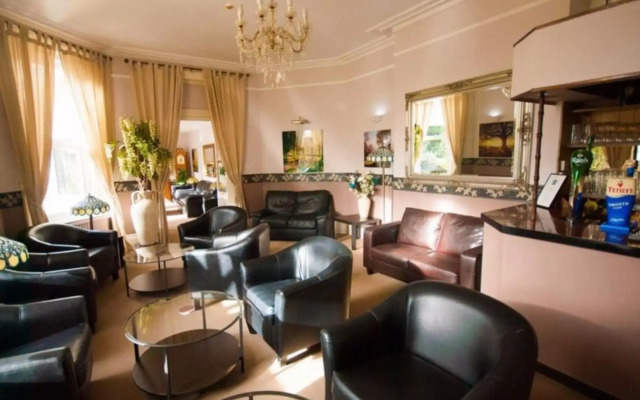 Somerton Lodge Hotel