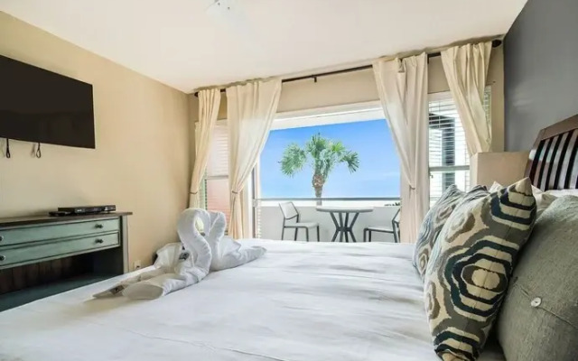 Galveston by 3rd Coast Getaways