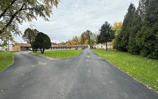 Westgate Manor Motel Austintown-Younstown, Ohio