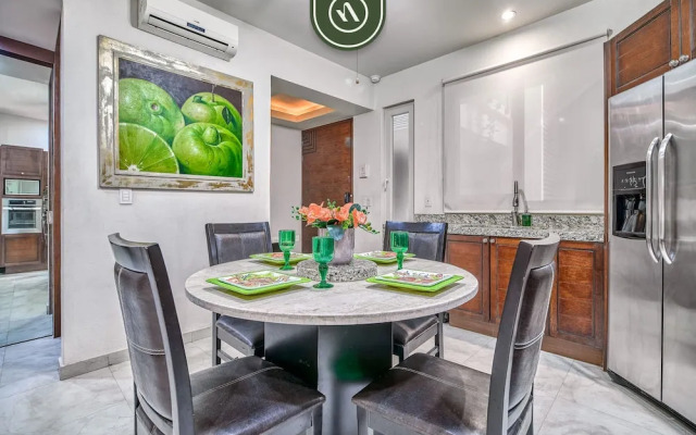 V399 108 in Puerto Vallarta