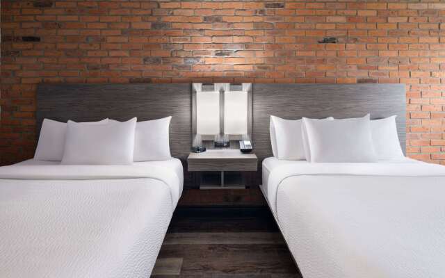 Travelodge by Wyndham Barrie