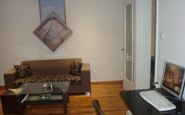 Ambrosia Suites & Aparts