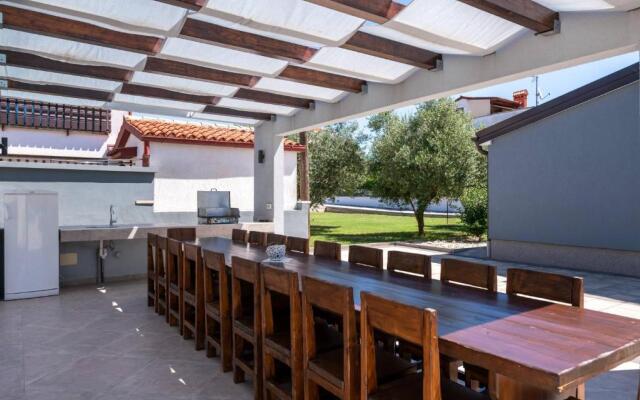 9 bedroom villa in Medulin