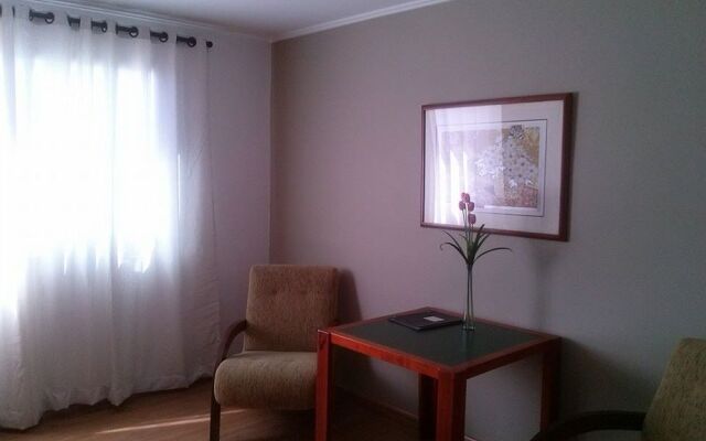 Cezanne Plaza Apart Hotel