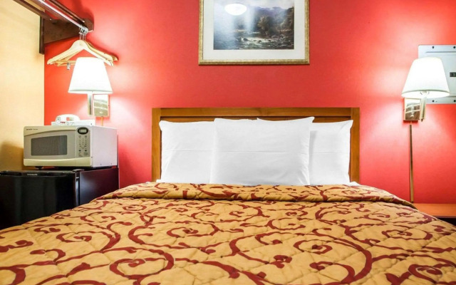 Rodeway Inn Jersey City near Hoboken