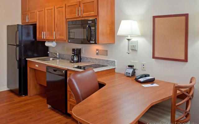 Candlewood Suites Houston I-10 East by IHG