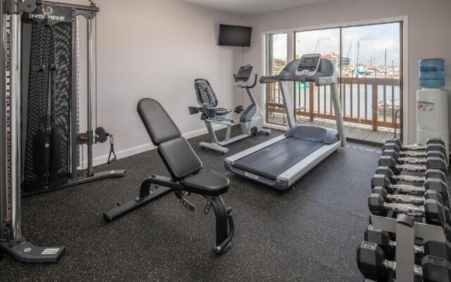 Astoria Riverwalk Inn