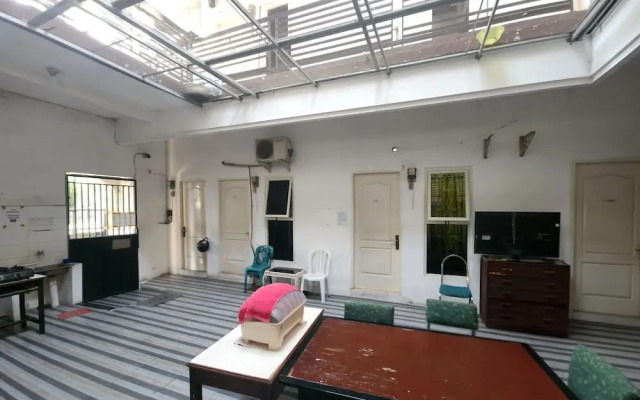 Hotel O Sagara Homestay Rungkut