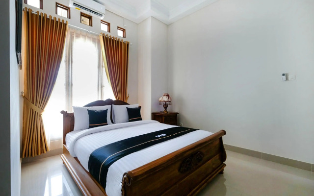 Super OYO 3468 Ndalem Gusti Ayu