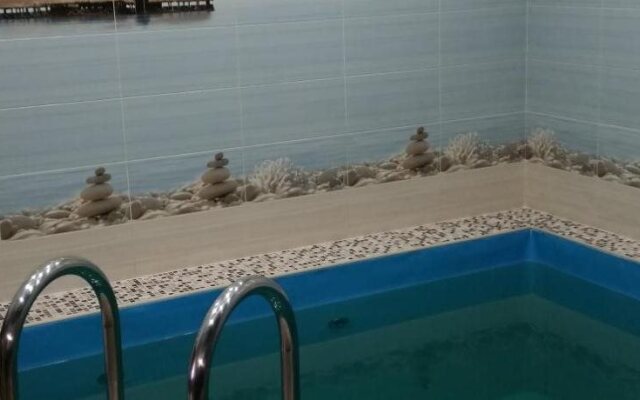 Hotel Primorye