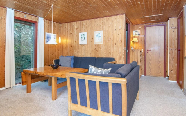 Spacious Holiday Home In Struer near Ocean