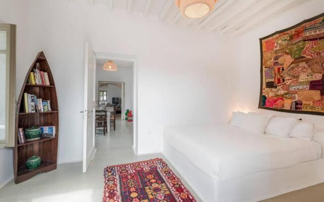 Villa Thalia - 4 BDRM - Mykonos Town in 200m - MG Villas