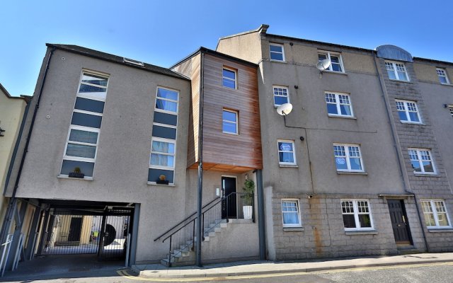 Amazing Aberdeen Home Close to the City Centre