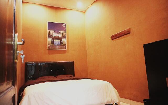 OYO 851 Rumah Mumu Kost & Homestay