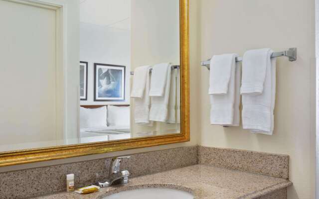 La Quinta Inn & Suites by Wyndham Sawgrass