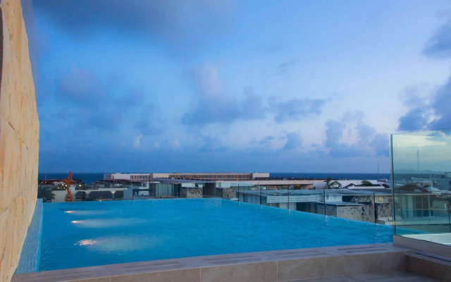 Suites Quinto Sol - Near Mamitas Beach Club