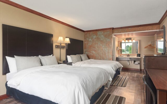 Fairway Inn