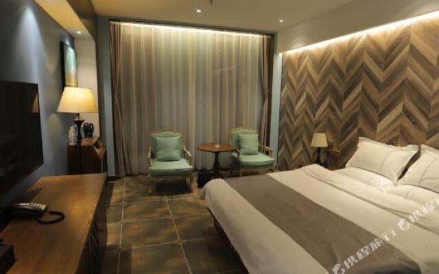 Tiger Hotel