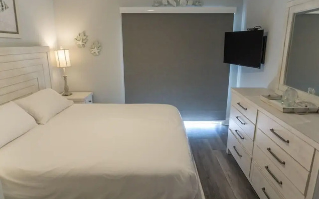 Gulf Winds East #1- Mira-marr's Emerald