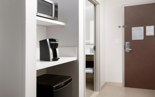 Holiday Inn Express Jacksonville Beach by IHG