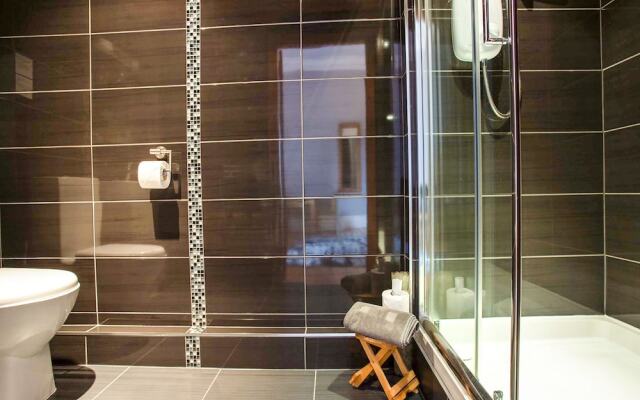 St. Ronan's Hotel by OYO Rooms