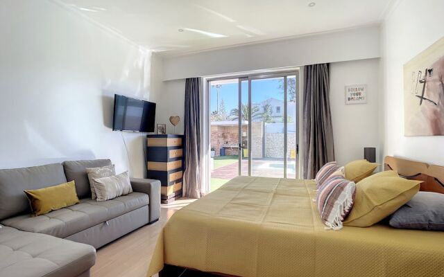 Aparts & Suites summer cascade Alvor