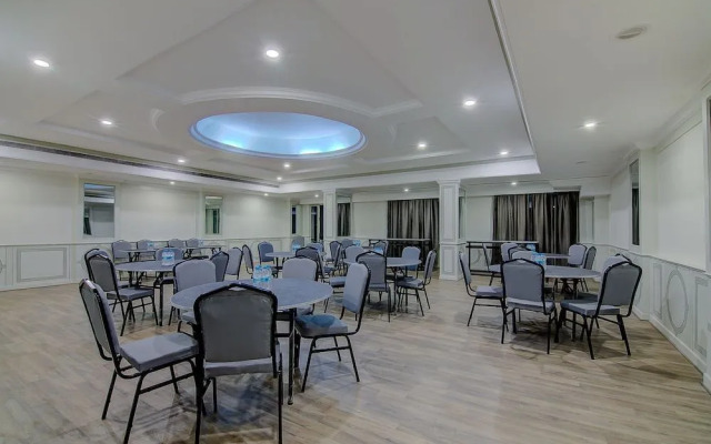 Sai Sasi Residency By OYO Rooms