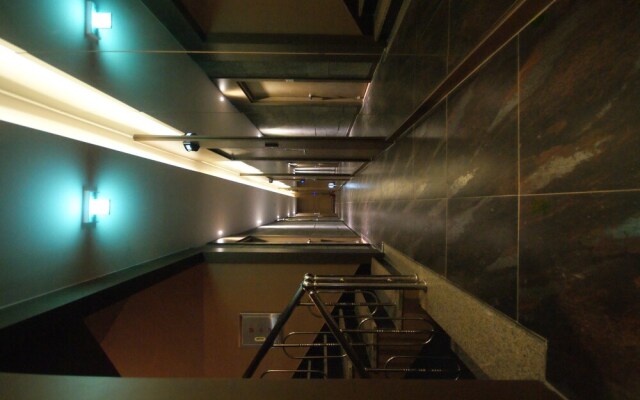 Lazzi Hotel