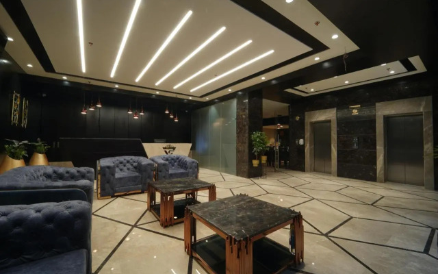 Hotel Vivan Pinnacle