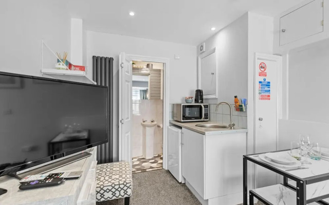 Boutique Studio Apartment By My Getaways