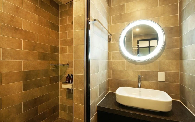 Changwon Masan Hotel Able