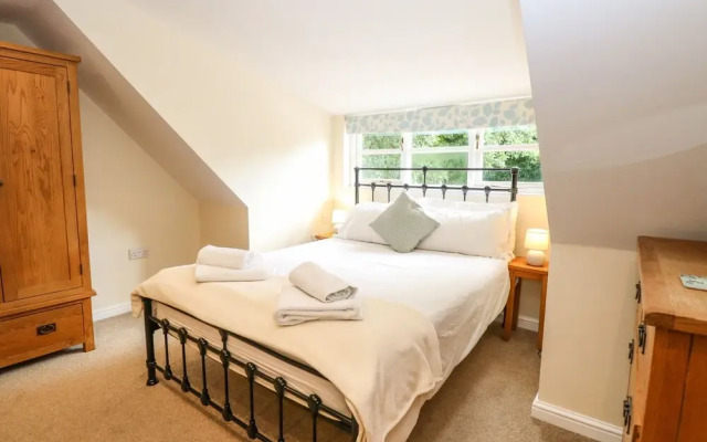 Oak Tree Lodge