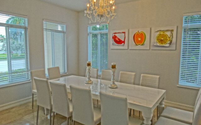 Luxury Family Villa