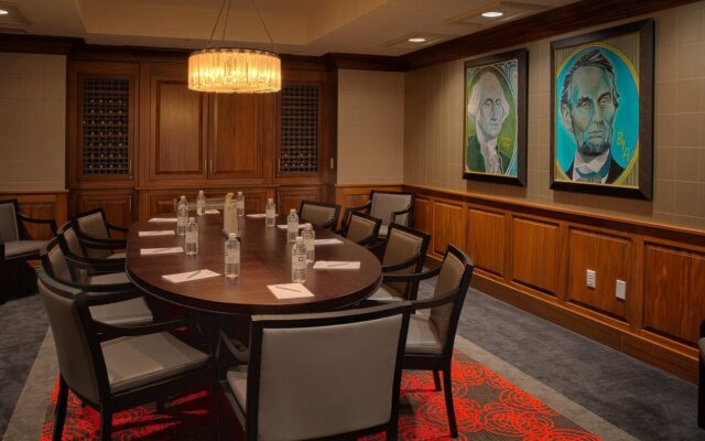 Ambassador Hotel Kansas City, Autograph Collection