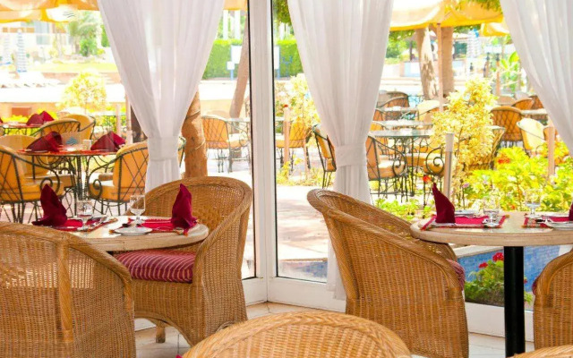 Pyramids Park Resort Cairo