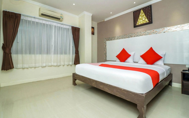 Natural Beach Hotel Pattaya