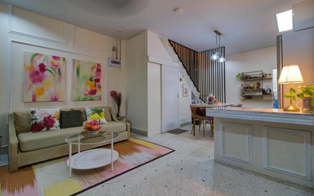 Rattana House Homestay