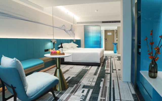 Asia International Hotel Guangzhou - Overseas Buyer Registration Services in Hotel & Free Shuttle between Hotel and Exhibition Center during Canton Fair