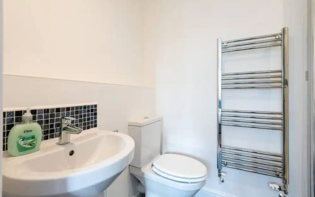 Stunning 3-bed House in Derby