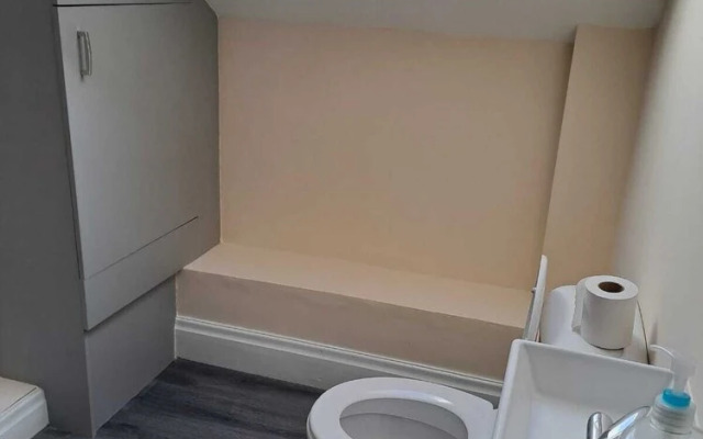 Lovely 1-bed Loft in Newport