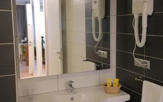 Evimiz Hotel