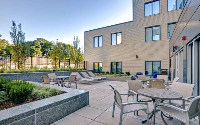 Homewood Suites by Hilton Boston Brookline-Longwood Medical