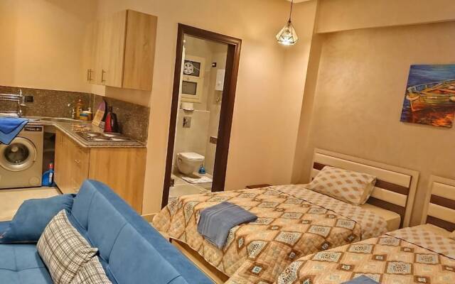Eco Inn - Sherook993g2 Studio
